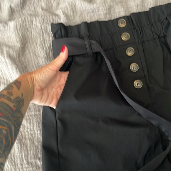 Black high waisted shorts with button details and belt - Picture 6 of 6